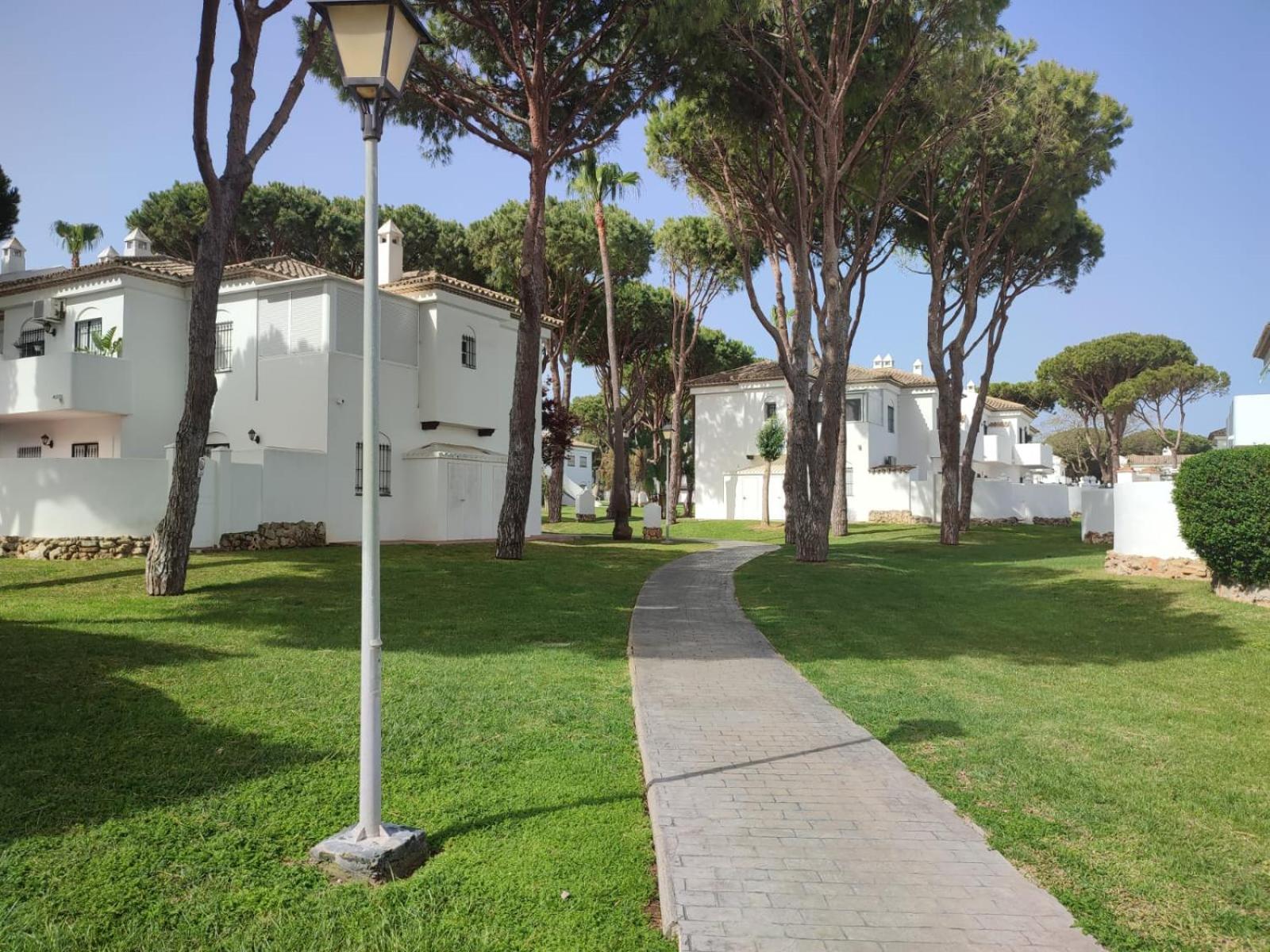 Apartamento Pinar Del Atlantico La Barrosa Chiclana de la Frontera Exterior photo